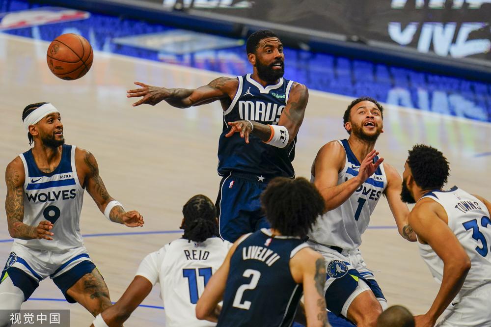 围和球员心 围和球员心