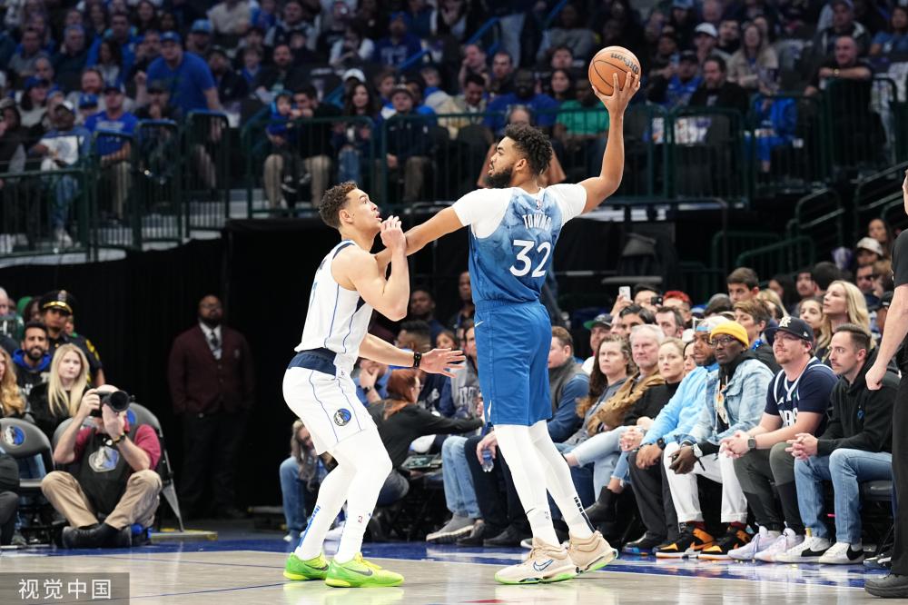 官方宣布与 官方宣布与