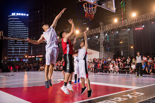 的世纪对决 的世纪对决